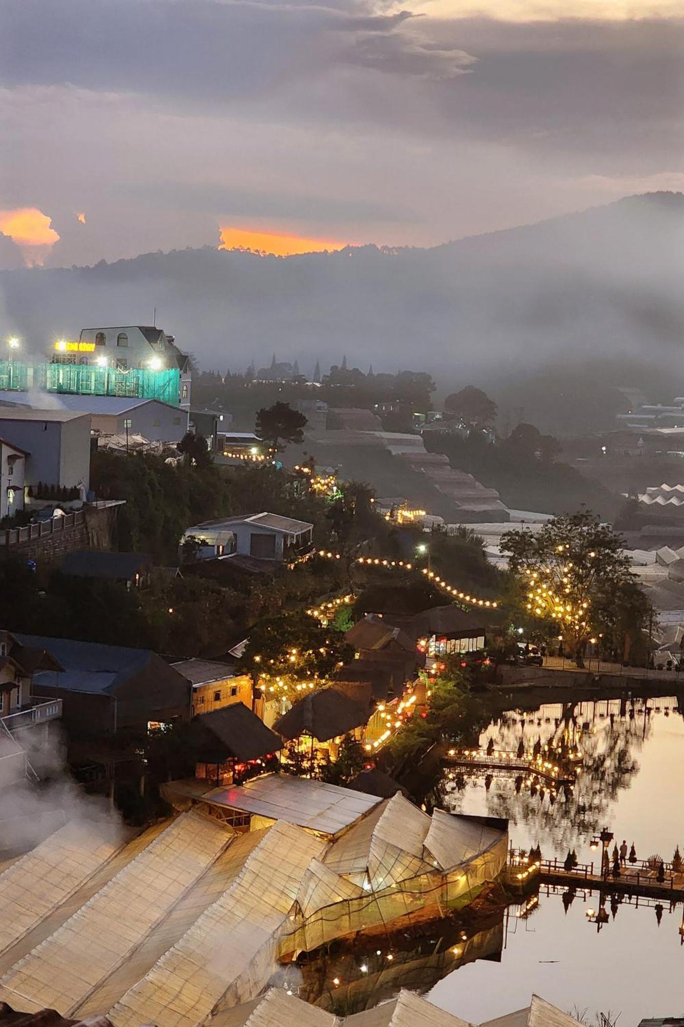 Hugo'S Family Hostel Dalat Bagian luar foto